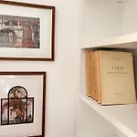 Elegantis Valentina Apartment - 1 Minute Walk To Vatican Museums